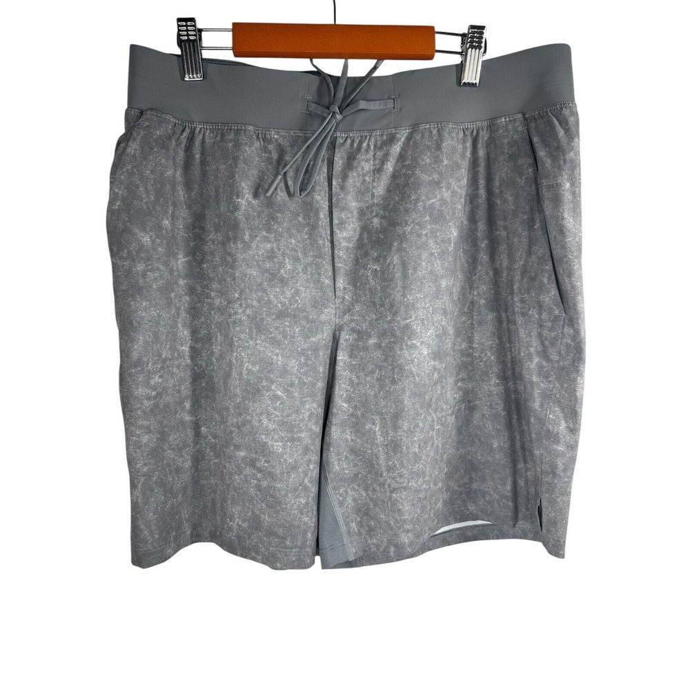 Lululemon Mens Size L THE Short Linerless‎ 8" Gravel Dust Asphalt Grey Multi